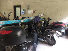 亲亲家园合理增设桩源电瓶车充电桩 杜绝“飞檐走壁”充电